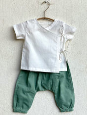 WHITEWATER-KIDS-UNISEX-ORGANIC-ESSENTIAL-WHITE-ANGRAKHA-TOP-+-MINT-PANTS-1-NEW