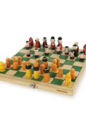 Pirates-vs-Royals-Wooden-Chess-Set-2