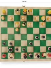 Pirates-vs-Royals-Wooden-Chess-Set-4