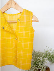 Joys-of-spring-unisex-jhabla-in-yellow-handwoven-cotton-checks-3