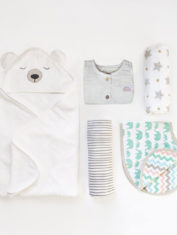 Newborn-Baby-Essentials-Gift-Set-Neutrals-2-Masilo