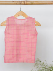 Song-in-your-Heart-unisex-jhabla-in-pink-handwoven-cotton-checks-2