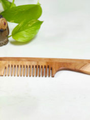 Neem-Wood-Comb---Set-of-3-2