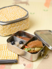 Stainless-Steel-Bento-Lunch-Box-with-Cover-and-Napkin_1
