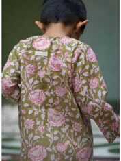 Sleepover-party-kids-unisex-kurta-in-green-floral-hand-block-print-cotton-3