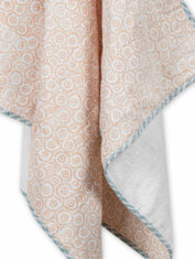 Hooded-Towel-for-Kids-Marigold_2