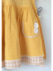 Old-photographs-yellow-short-dress-5